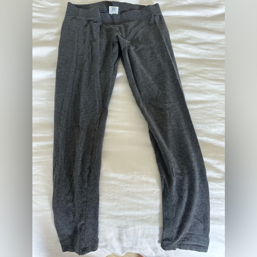 Women’s gray leggings